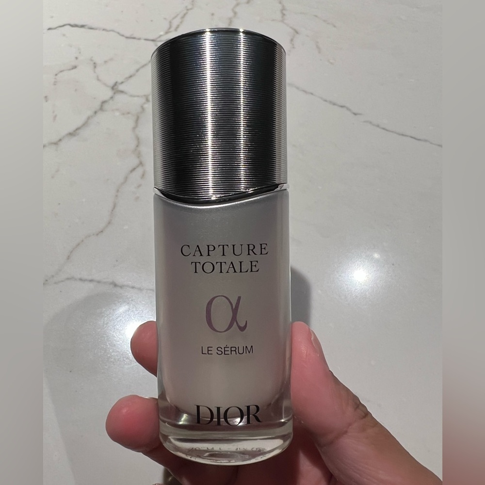 New Anti-Aging Christian Dior Capture Totale Le Serum 30 ml 1.0 oz, New W/O Box